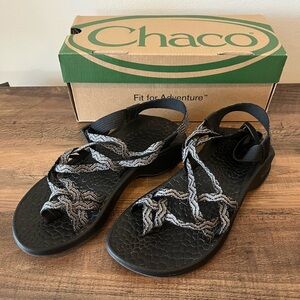 Chaco Women’s Updraft Black and Gray Sandals
